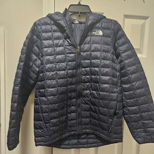Navy Blue Kids Northface Thermoball Puffer Jacket